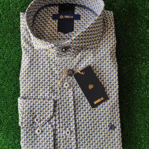 Camisa estampada SINIGUAL. Modelo 13243. Color 05 amarillo.