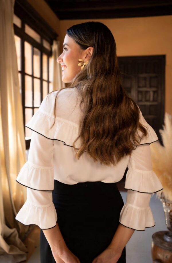Conjunto de blusa y pantalón SARA RUIZ. Modelo 36002/36005. Tallas 40 42 44. - Imagen 2
