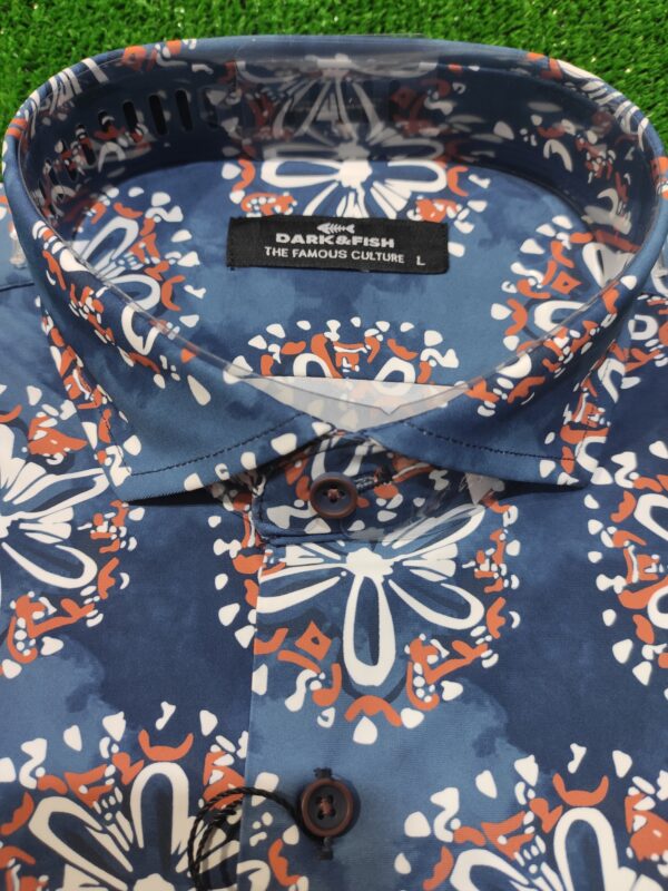 Camisa estampada entallada DARK & FISH. Modelo 50247. Tallas M L XL. - Imagen 5