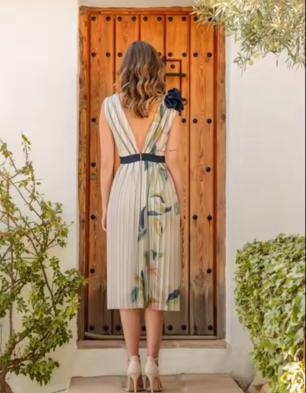 Vestido Carla Ruiz. Modelo 98624. Talla 44. - Imagen 5