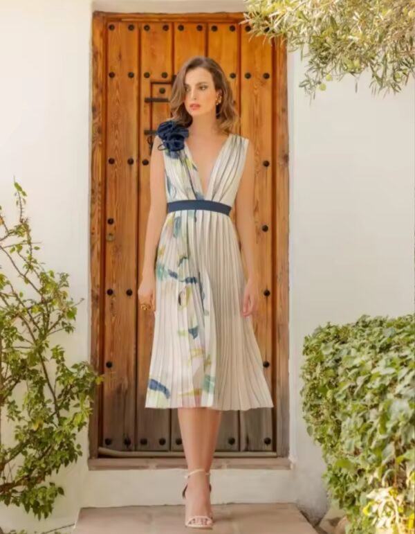 Vestido Carla Ruiz. Modelo 98624. Talla 44. - Imagen 3