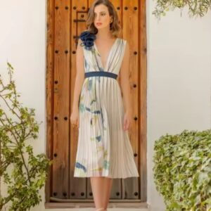 Vestido Carla Ruiz. Modelo 98624. Talla 44.