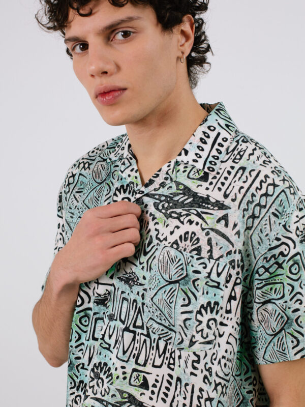 Camisa estampada INDICODE. Modelo INTem. Tallas S M L XL XXL 3XL. - Imagen 4