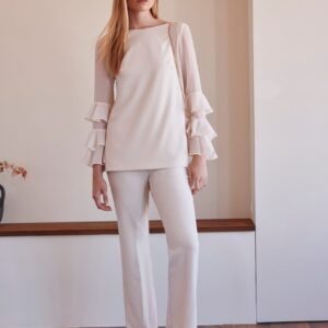 Conjunto de blusa y pantalón ARGGIDO. Modelo 49088. Tallas 42 44 y 46. Disponible en color NEGRO.