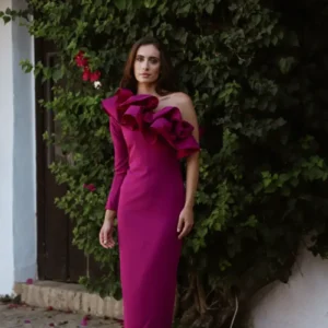 Vestido de fiesta CAYMA CLOSET. Modelo ÈVORA. Talla 42.