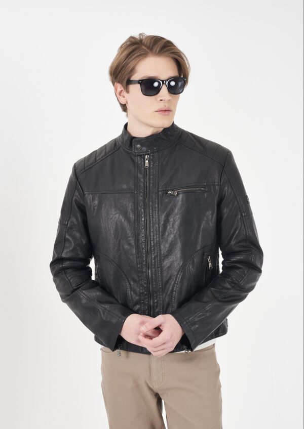 Chaqueta tipo motero ecopiel YES ZEE. Modelo J829/GK00/0801 Negro. Tallas M L XL XXL 3Xl.