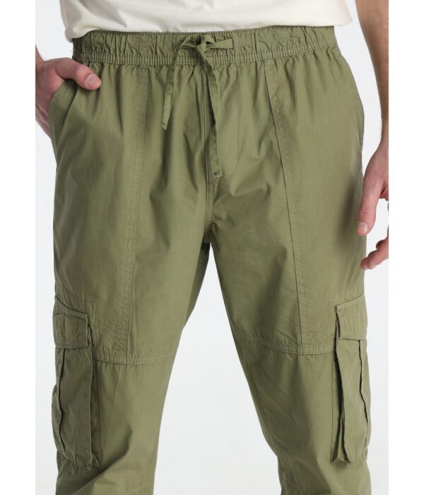 Pantalón cargo con bolsillos laterales SIX VALVES. Solo talla XL. - Imagen 2