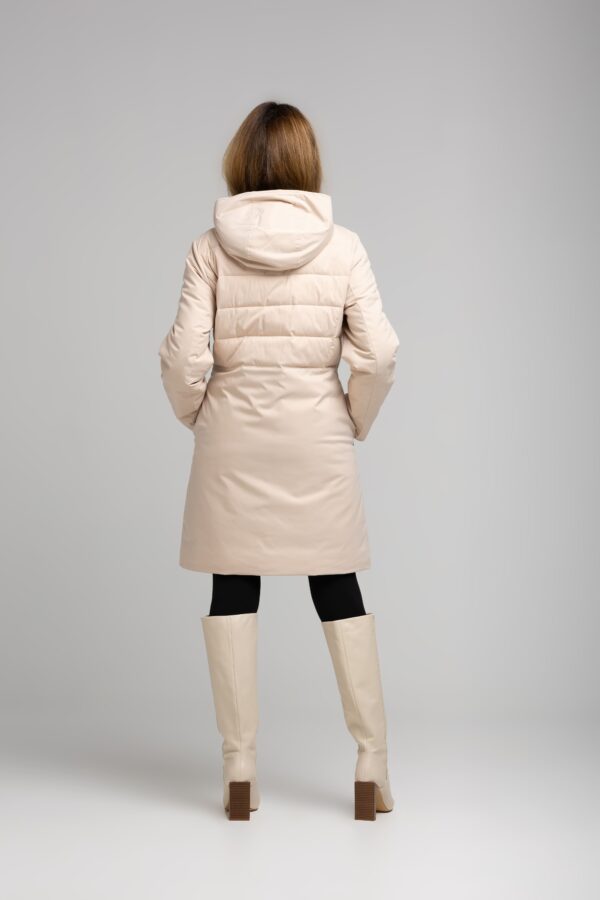 Abrigo acolchado REVERmile. Modelo 60010 Alpes. Tallas 42 44 46 48 50. - Imagen 4