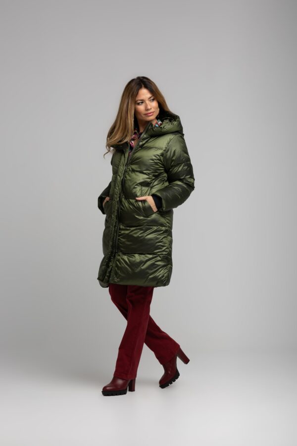 Abrigo acolchado con capucha desmontable ZIA by REVERmile. Modelo 60207 ARNO. Tallas rno. Tallas 38 - Imagen 3