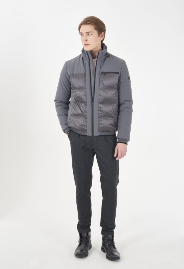 Cazadora acolchada con instrucciones de soft Shell YES ZEE. Modelo J851/O100/0847. Disponible en color gris y negro. Tallas M L XL XXL. - Imagen 6