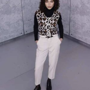 Pantalón de vestir tipo cargo AKÈ. Modelo F755YBFP3377. Tallas 36 38 40 42 44.