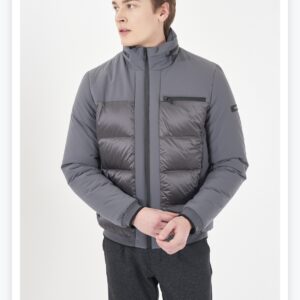 Cazadora acolchada con instrucciones de soft Shell YES ZEE. Modelo J851/O100/0847. Disponible en color gris y negro. Tallas M L XL XXL.