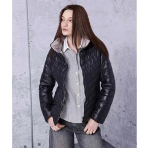Cazadora reversible acolchada AKÈ. Modelo aF900YBF36009. Tallas S M L XL.