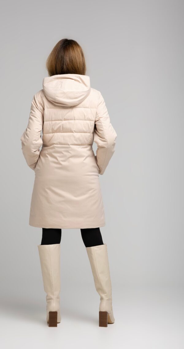 Abrigo acolchado REVERmile. Modelo 60010 Alpes. Tallas 42 44 46 48 50. - Imagen 5