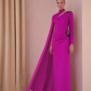 Vestido de madrina CARLA RUIZ. Modelo 52566. Talla 42. Disponible en color FUCSIA.