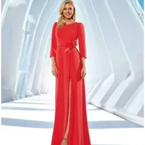 Vestido de madrina NATI JIMENEZ. Modelo 825. Color coral. Tallas 42 44 46 48 50.