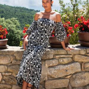 Vestido bordado BETZZIA. Modelo 26124. Tallas 40 42 44.