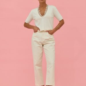 Suéter de punto fino con encaje SCRIPTA. Modelo 260235. Tallas en blanco S M y L. Tallas en negro M L XL.