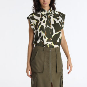 Falda De Viscosa Con Cremallera Central Multibolsillos Verde Lois. Código 145329. Tallas 26/34 28/36 30/38 32/40 33/42 34/44.