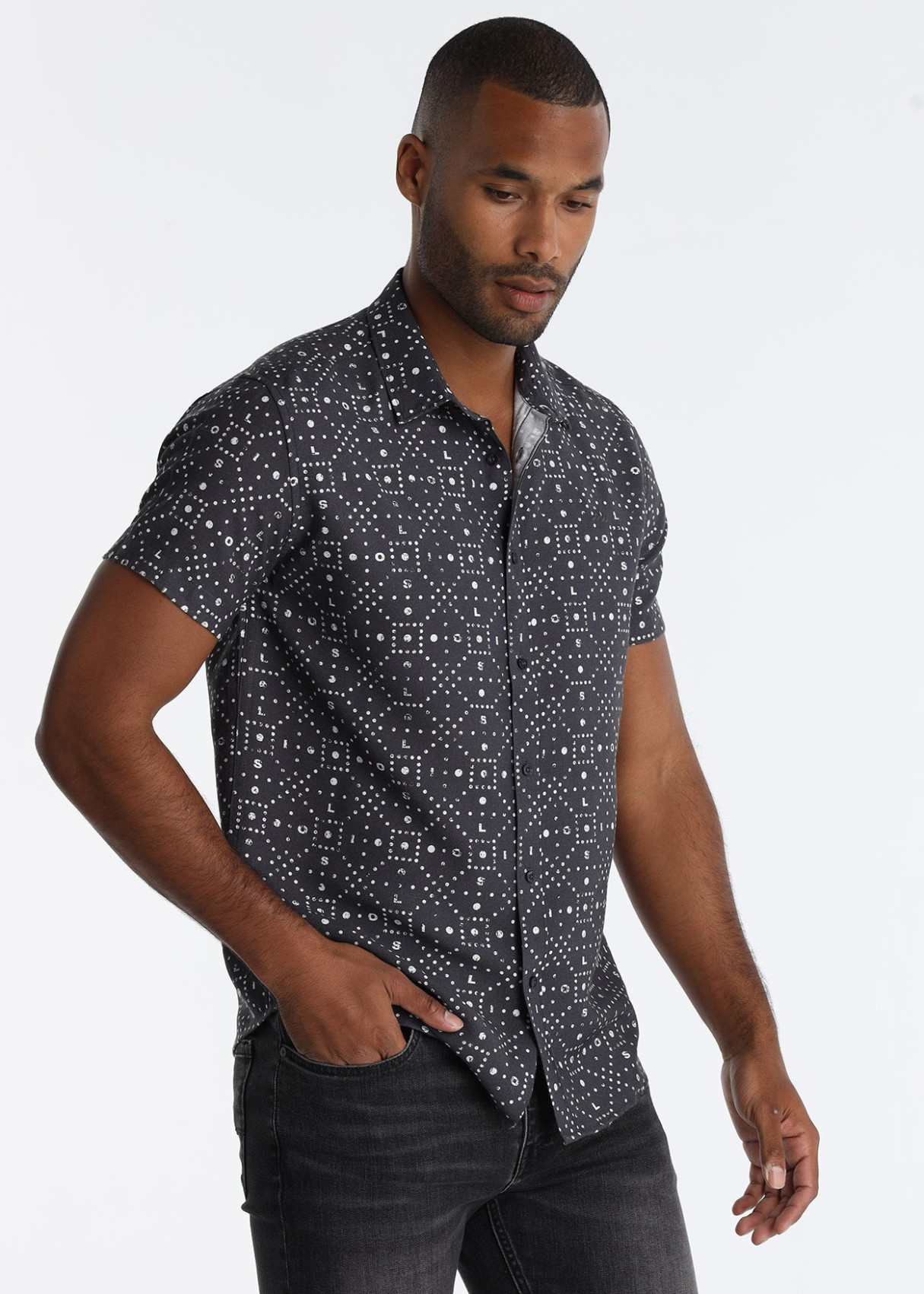 Camisa Lois. Código 145164. Referencia 145963583/111. Tallas M L XL XXL 3XL.