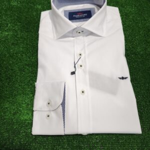 Camisa lisa con detalles en cuello y puños PASSAPORT. Modelo TAMESIS. Tallas 3/M 4/L 5/XL 6/XXL.