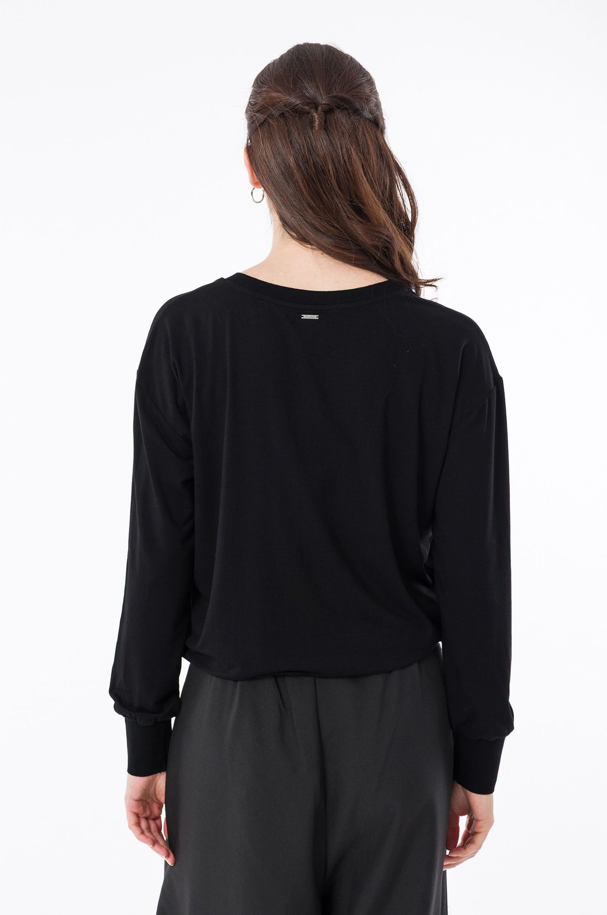 Camiseta negra de manga larga ANEKKE. Modelo 43271/123. Tallas S/M y L/XL - Imagen 5